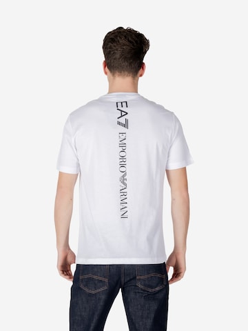 Tricou de la EA7 Emporio Armani pe alb