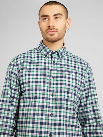 UNITED COLORS OF BENETTON Regular fit Button Up Shirt in Green