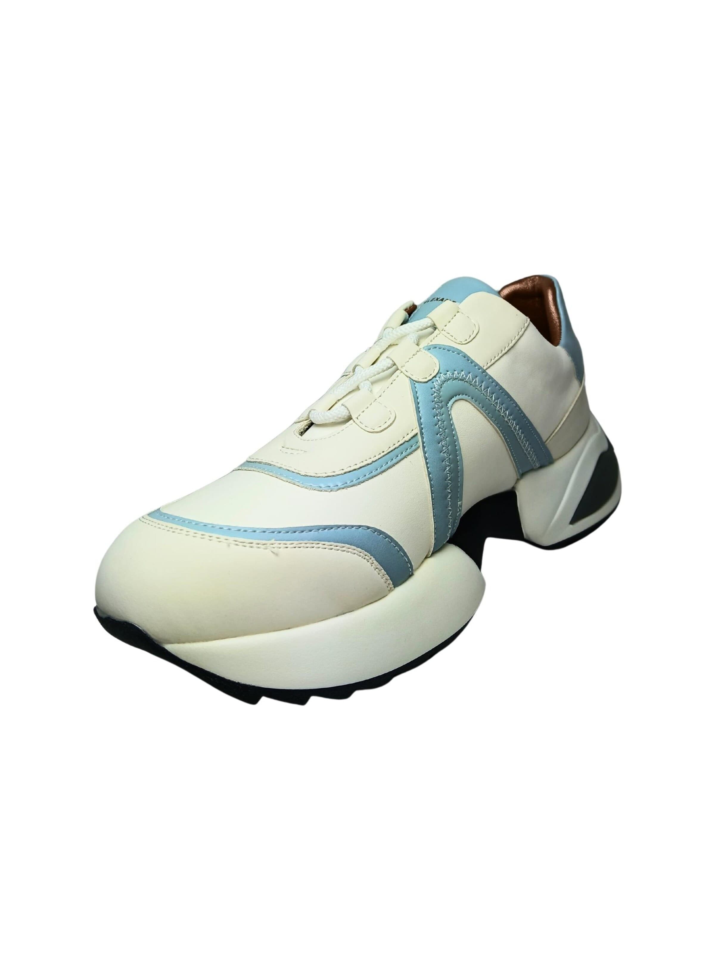 Alexander Smith Platform trainers in White: front