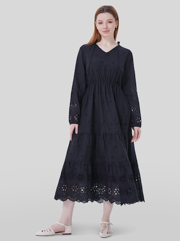 LapaPlus Jurk in Zwart: voorkant