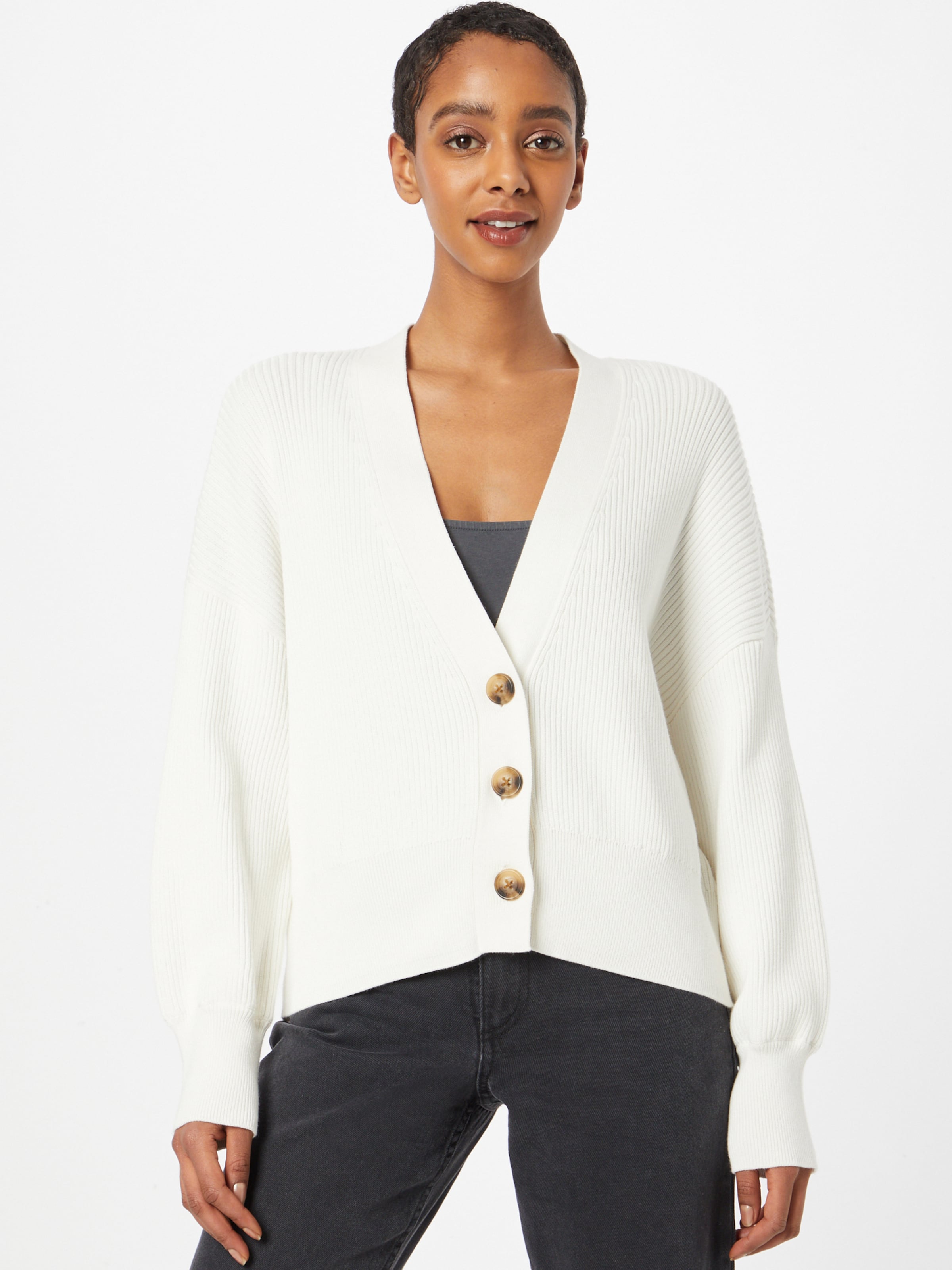 EDC BY ESPRIT Knit Cardigan in White 