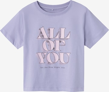 T-Shirt 'DULEROD' NAME IT en violet : devant