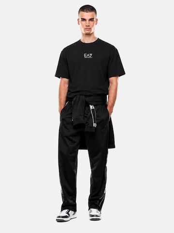 EA7 Emporio Armani - Camiseta en negro