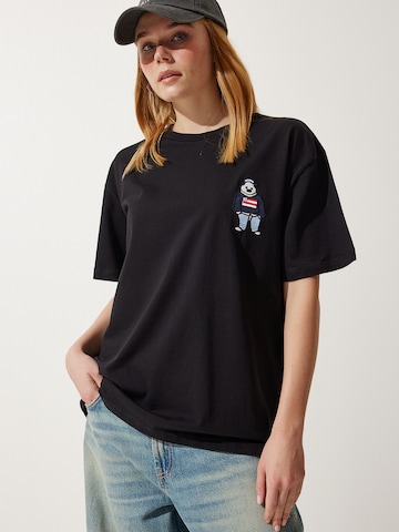 Happiness İstanbul Shirt in Black: front