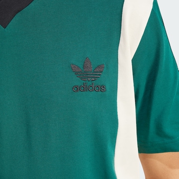 ADIDAS ORIGINALS - Camiseta 'Archive' en verde