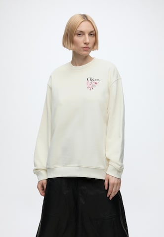 HUGO Sweatshirt 'Classic' in White