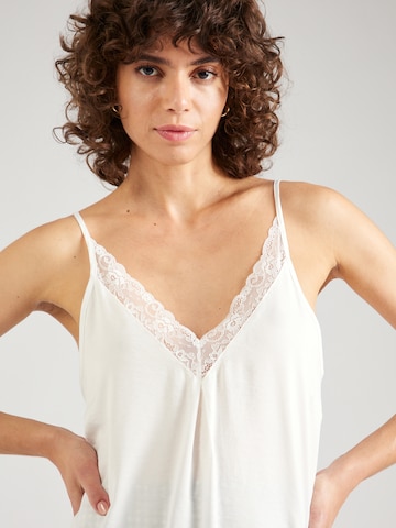 VILA - Blusa 'Cava' em branco