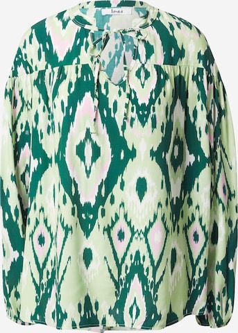 Liebesglück Blouse 'Aya' in Green: front