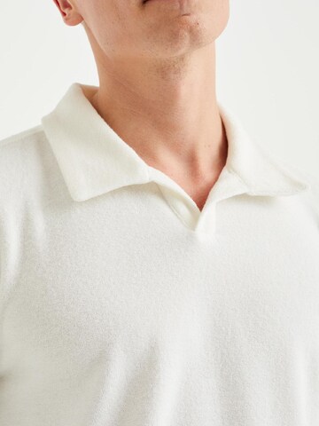 WE Fashion Shirt in White