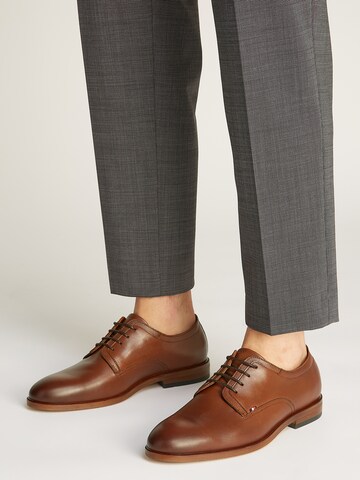 Chaussure à lacets TOMMY HILFIGER en marron