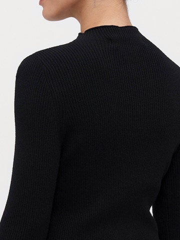 Pull-over 'VMNANCY' Vero Moda Petite en noir