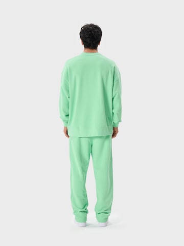Ossy Homer Sweatshirt '450 GSM Heavy Cotton Oversize' in Green
