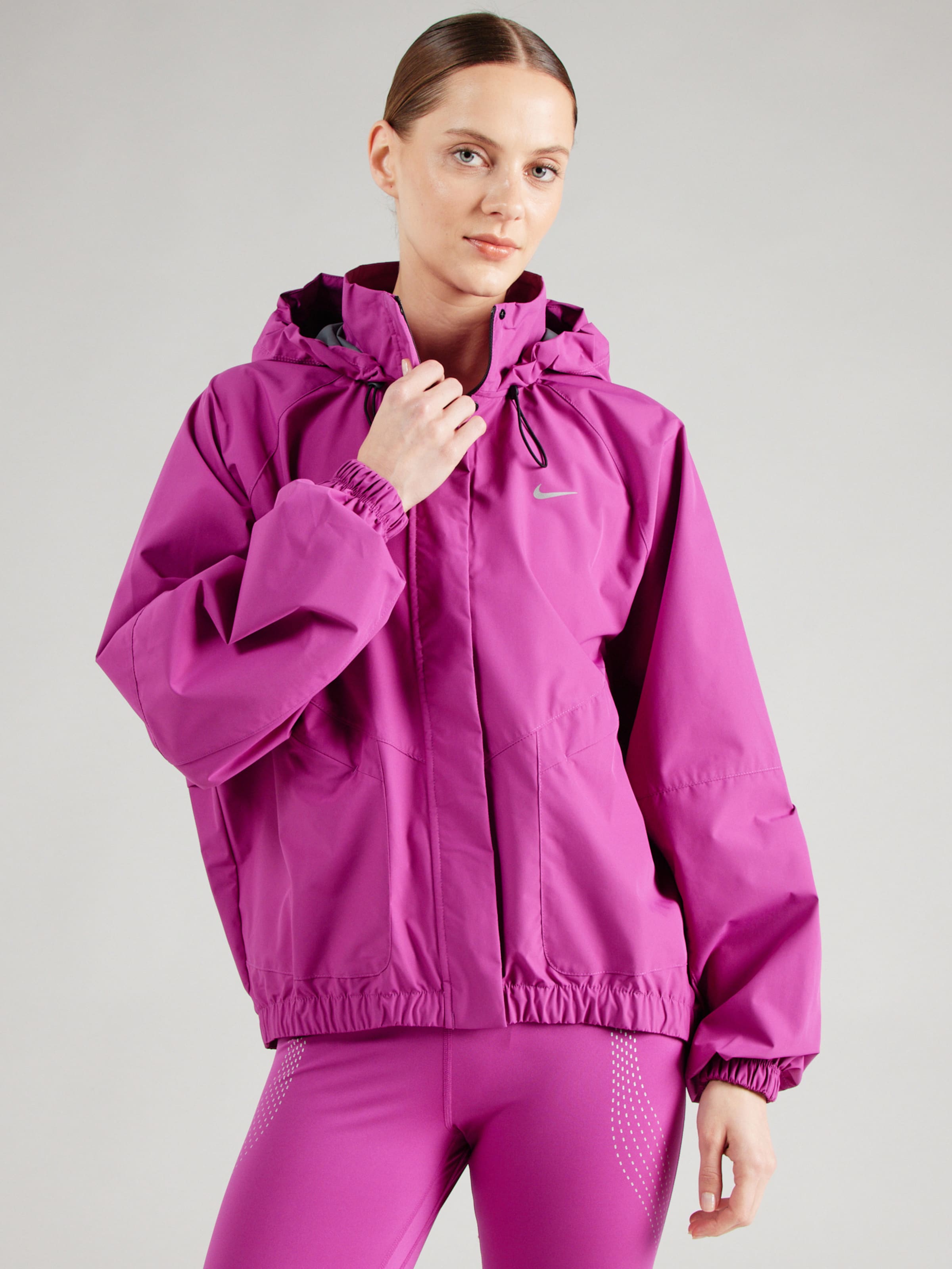 Buy nike jackets online hotsell