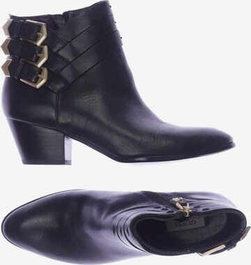 GUESS Stiefelette 37 in Schwarz: predná strana