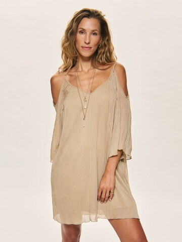 Kamila Šikl Dress in Brown: front