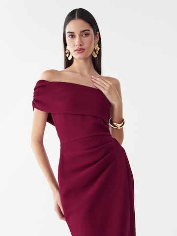 BWLDR Cocktailjurk 'LILA' in Rood