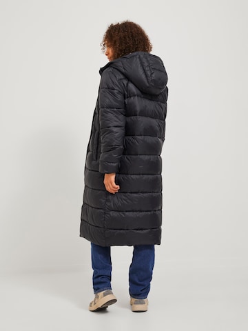 Manteau d’hiver 'Nora' JJXX en noir