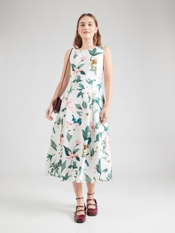 Vera Mont Dress in White: front