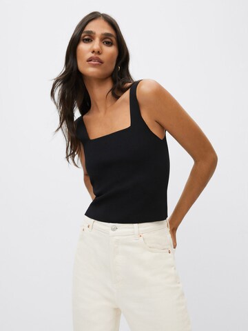 MANGO Stricktop 'BELL' in Schwarz: Vorderseite