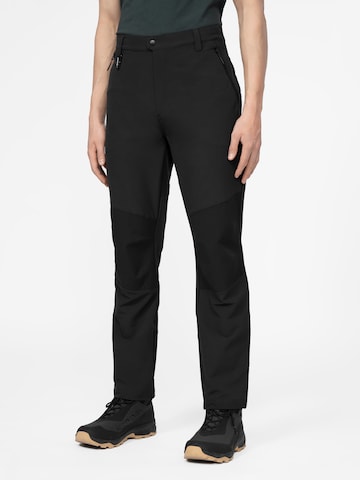 4F Slim fit Sports trousers in Black: front