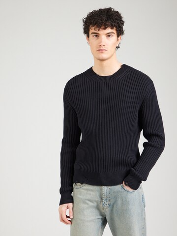 Han Kjøbenhavn Sweater in Black: front