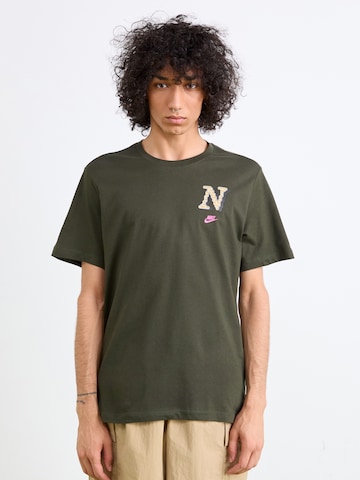 Nike Sportswear Тениска 'CLUB' в зелено