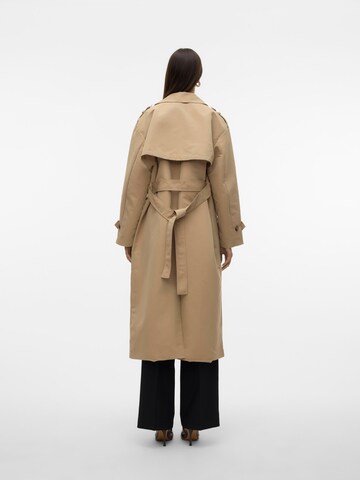 VERO MODA Overgangsfrakke 'Chloe' i beige
