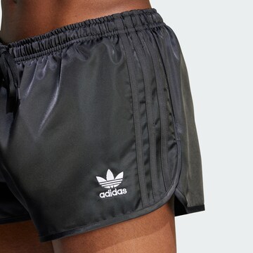 ADIDAS ORIGINALS Zwemshorts 'Adicolor' in Zwart