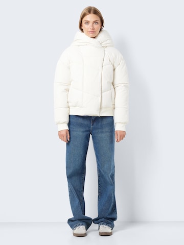 Veste d’hiver 'TALLY' Noisy may en blanc