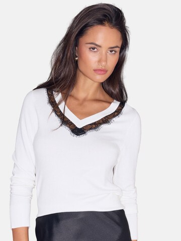 Lipsy Pullover i hvid: forside