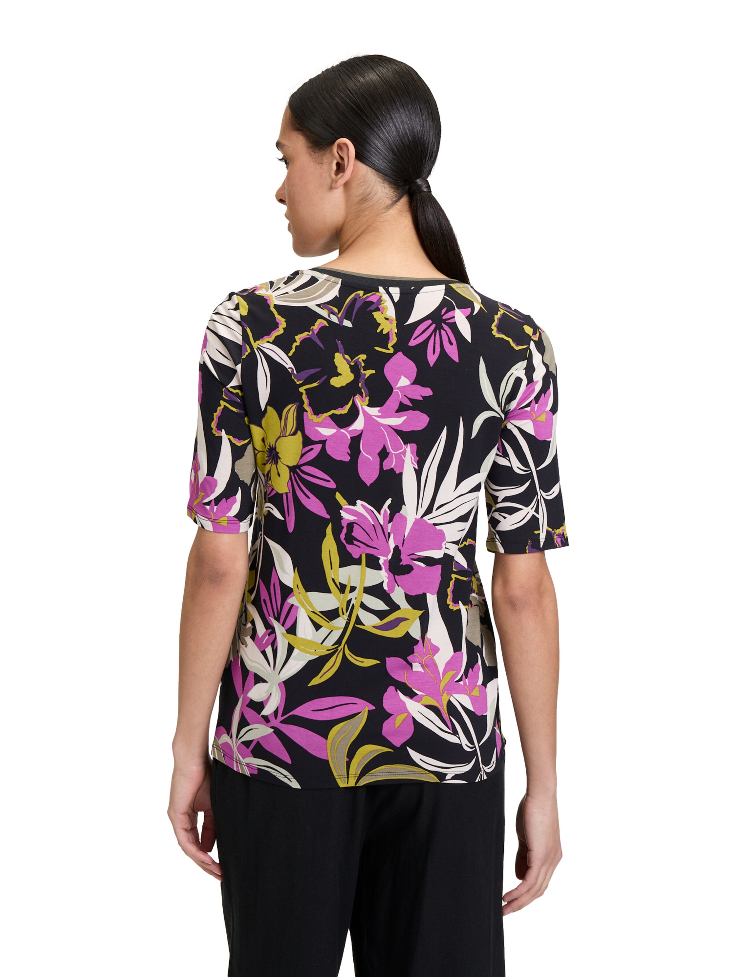 Maglietta di Betty Barclay in nero