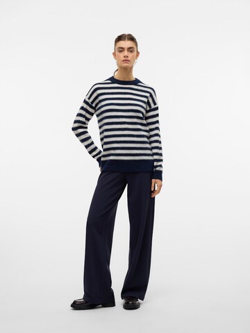VERO MODA Широки крачоли Панталон 'VMBerlin' в синьо