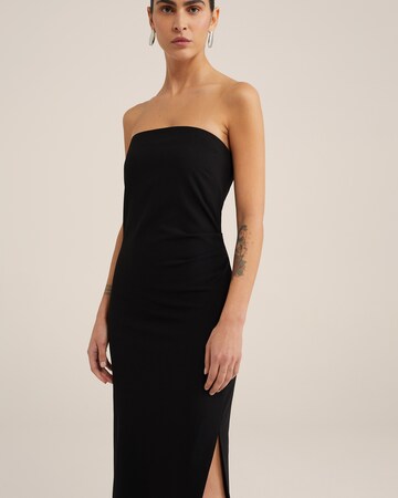 WE Fashion Evening Dress in Black