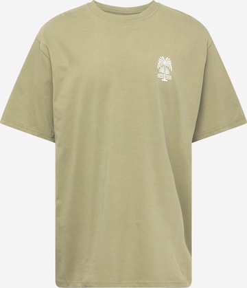 Tricou 'Augustus' de la Clean Cut Copenhagen pe verde: față