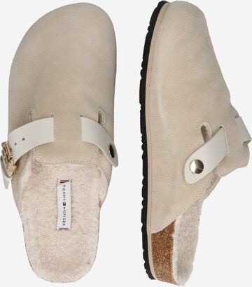 TOMMY HILFIGER Hausschuh in Beige