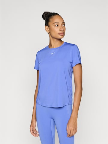T-shirt fonctionnel 'ONE CLASSIC' NIKE en bleu : devant