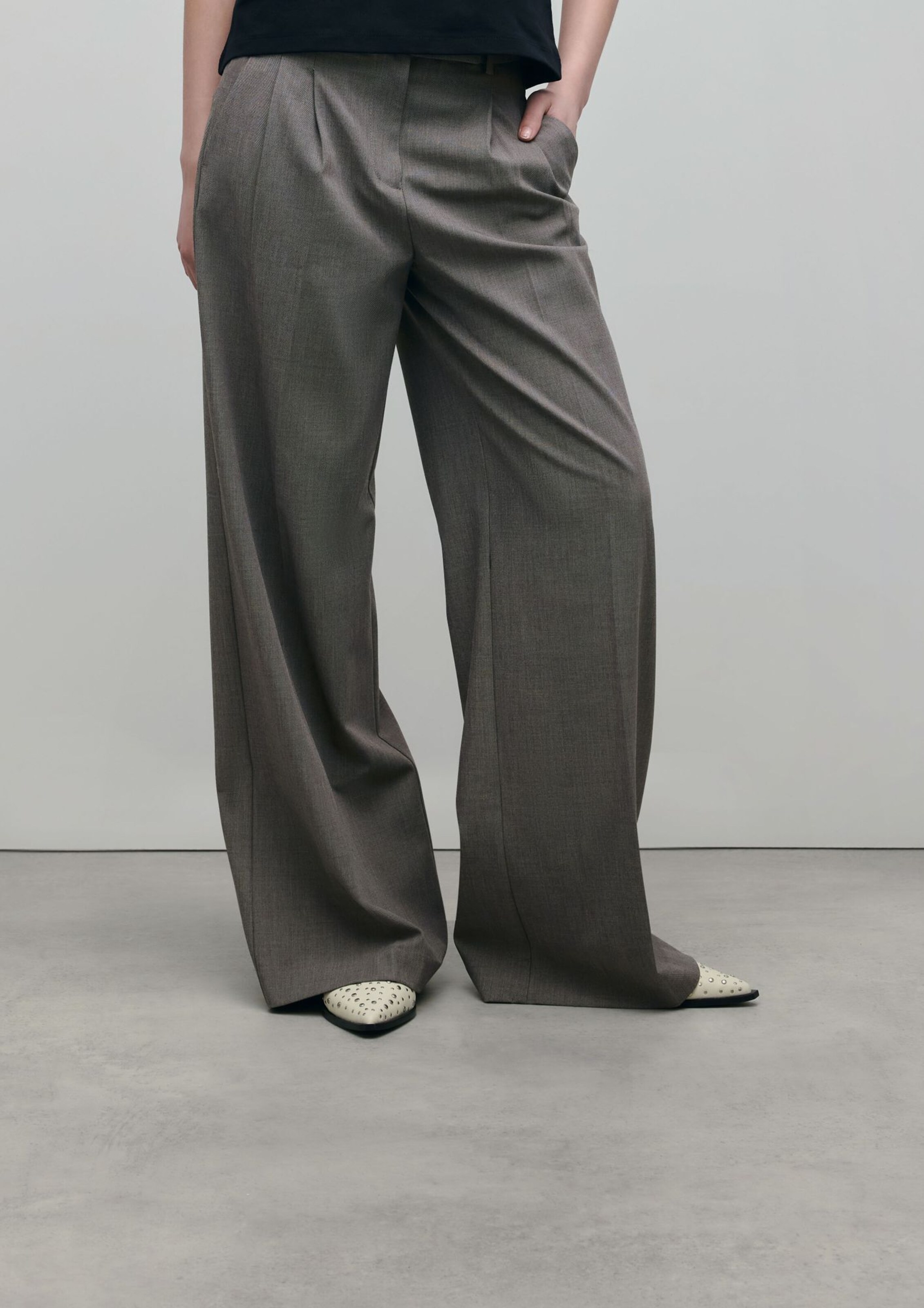 Ballerines à lanières SACHA en blanc