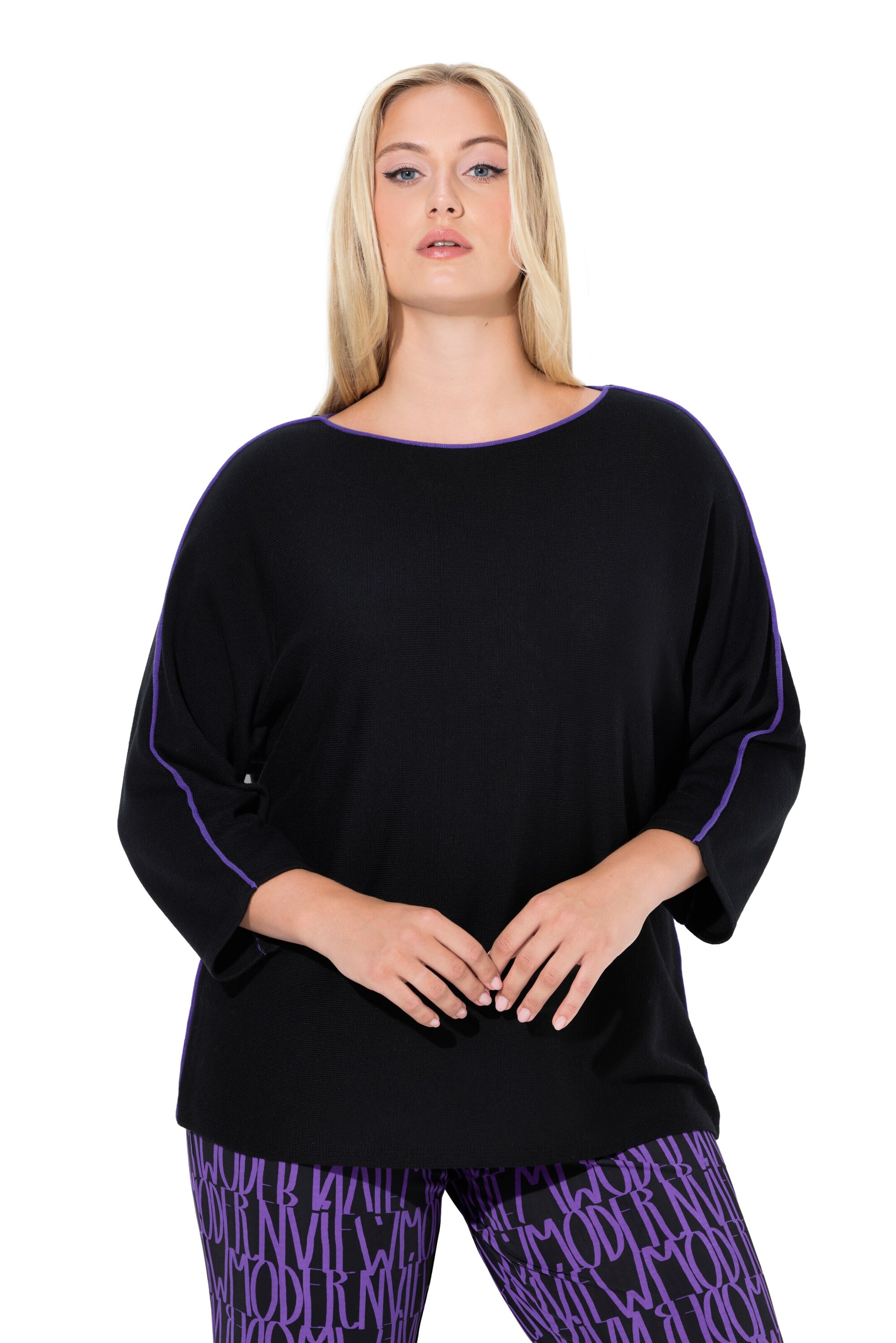 Ulla Popken Sweater in Black: front