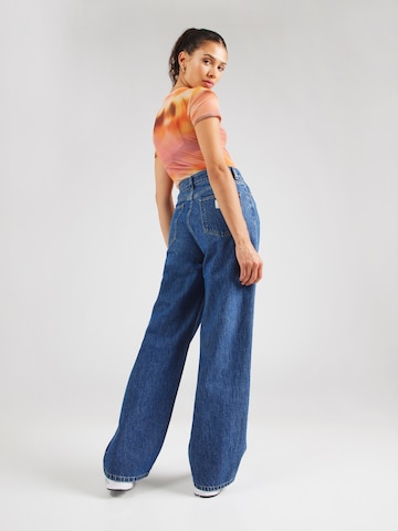Carhartt WIP Wide Leg Jeans 'Jane' i blå