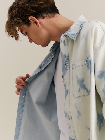 About You x Nils Kuesel Regular fit Button Up Shirt 'Luan' in Blue