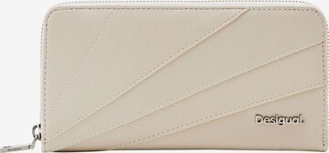 Desigual Wallet in White: front