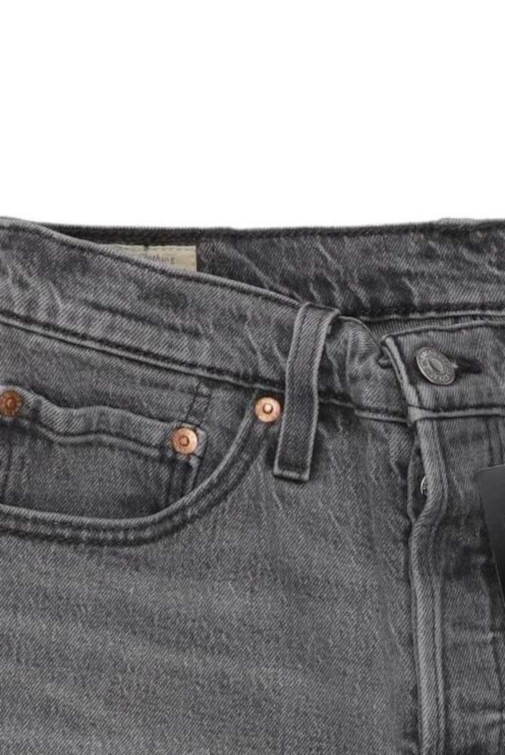 LEVI'S ® Shorts in S in Grey