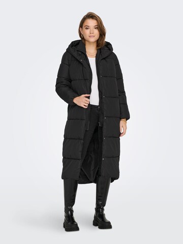 Manteau d’hiver 'AMY' ONLY en noir : devant