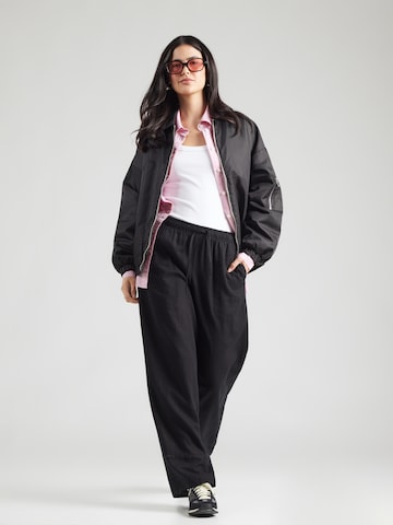 TOPSHOP Wide leg Παντελόνι 'LAKIA' σε μαύρο