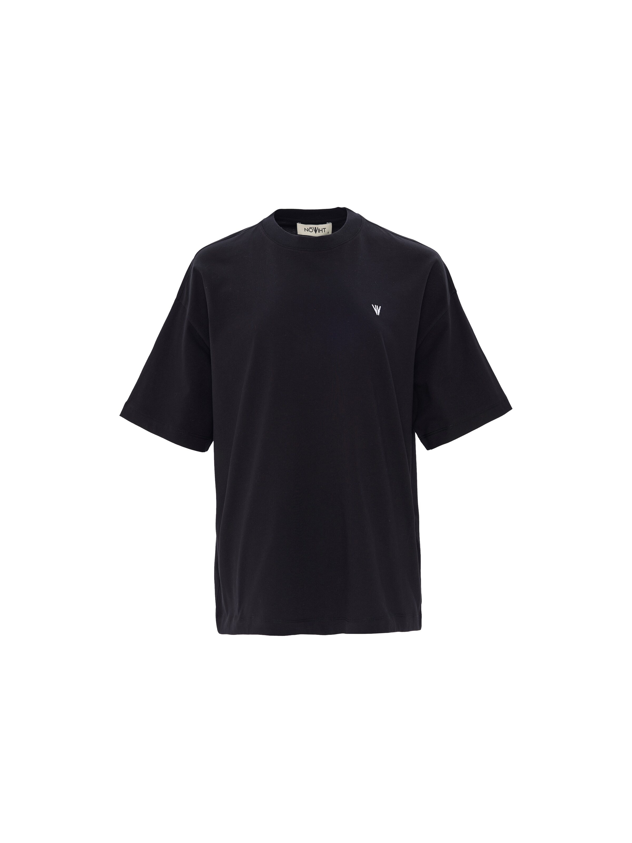 T-shirt 'Zenobia' NOWIHT en noir : devant