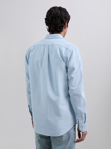 Scalpers Средняя посадка Рубашка 'New Oxford' в Синий