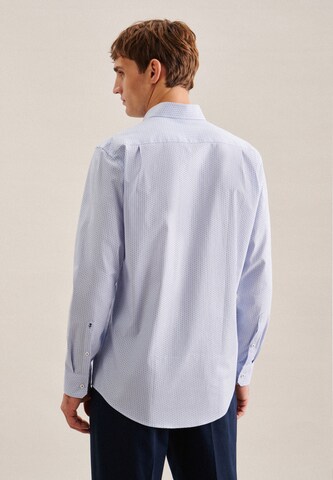 Coupe regular Chemise business SEIDENSTICKER en bleu