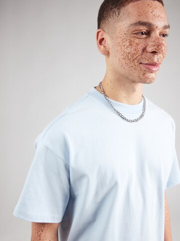 WEEKDAY T-shirt i blå