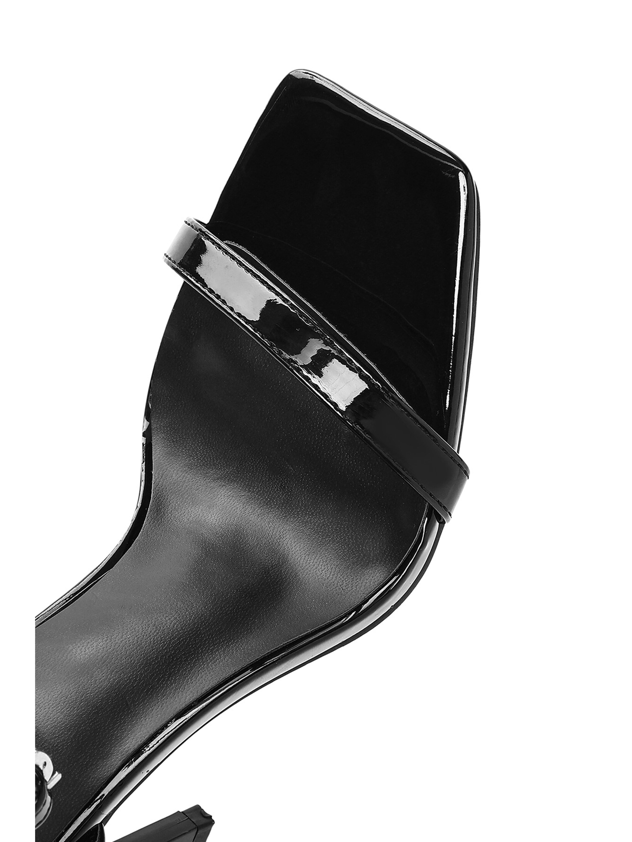 Sandalo con cinturino di Derimod in nero