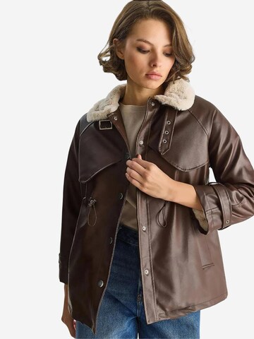 Giacca invernale di Bianco Lucci in marrone